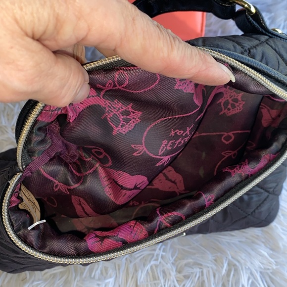 Betsy Johnson make up toiletry bag and small orange short wallet - Picture 4 of 8